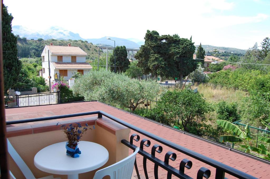 Sunrise Bed and Breakfast Lascari Εξωτερικό φωτογραφία